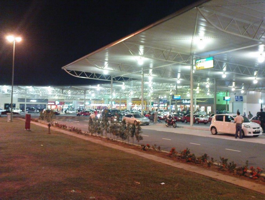 airport/low-cost-carrier-klia.jpg
